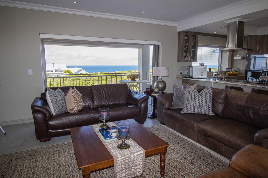 6 Bedroom Property for Sale in Kleinbaai Western Cape